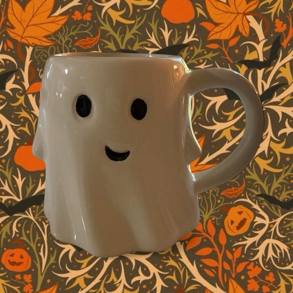 Ghost shaped mug with cute face Royal Norfolk